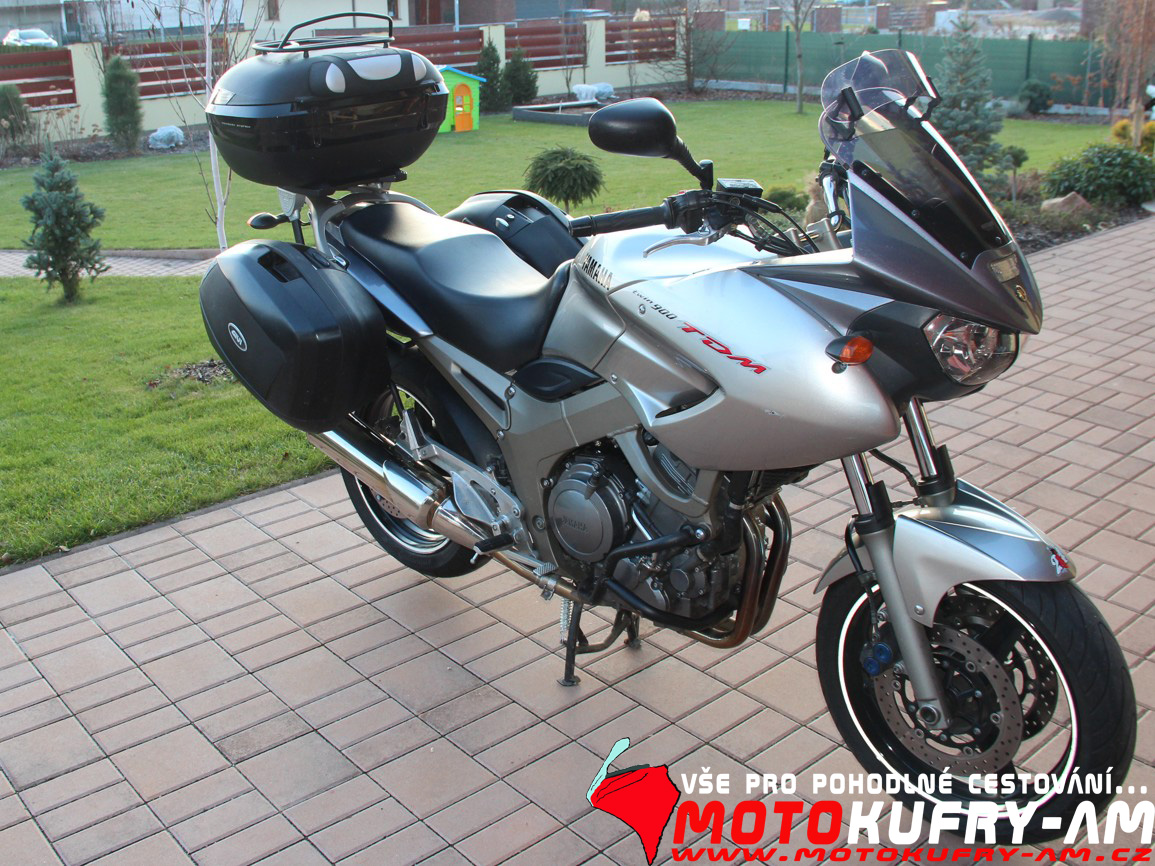 YAMAHA TDM900-KUFRY V35NT,E55NT+OPĚRKA E111+NOSIČ NA VÍKO E96,PADACÍ RÁM KN34,HLAVNÍ STOJAN SW-MOTECH 