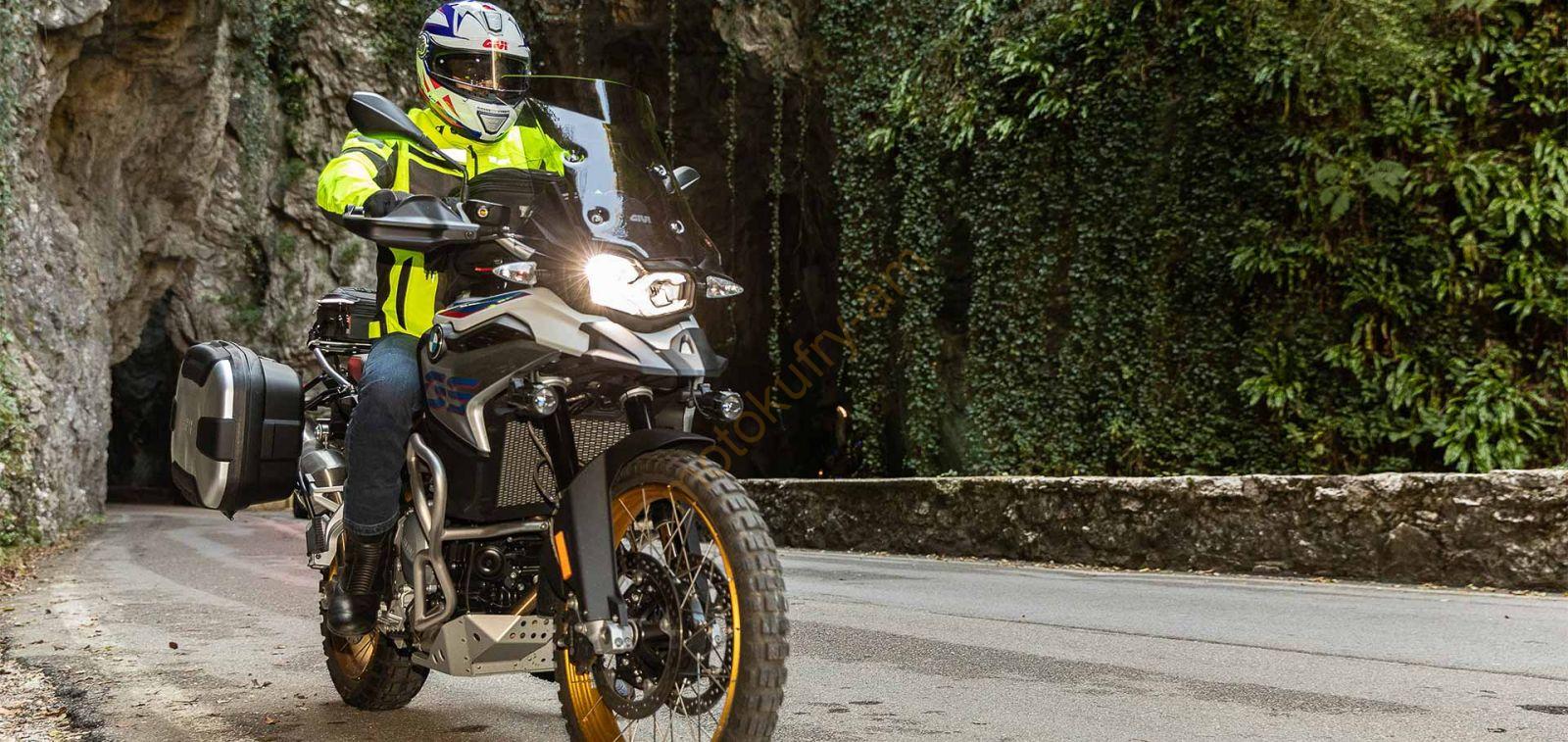 Givi TRK35B Trekker Motokufr 35L