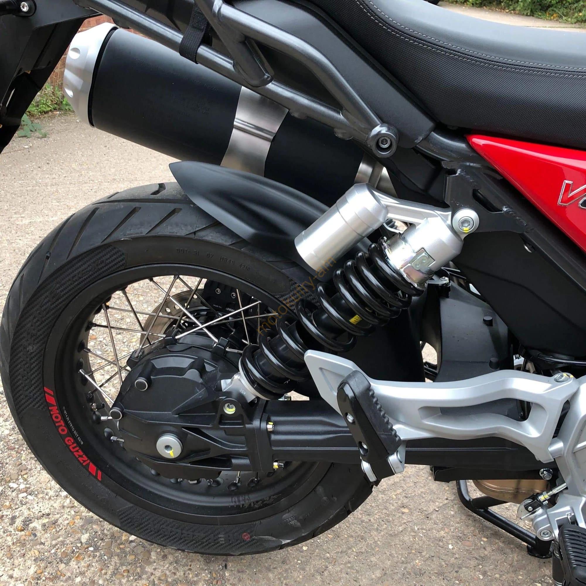 Moto Guzzi V 85 TT 19- blatníček  078085M