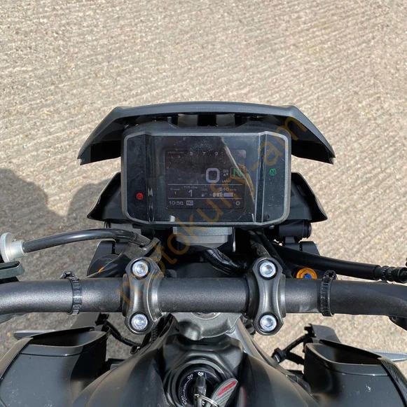 Yamaha MT-09 2021-2023 štítek 22160YB