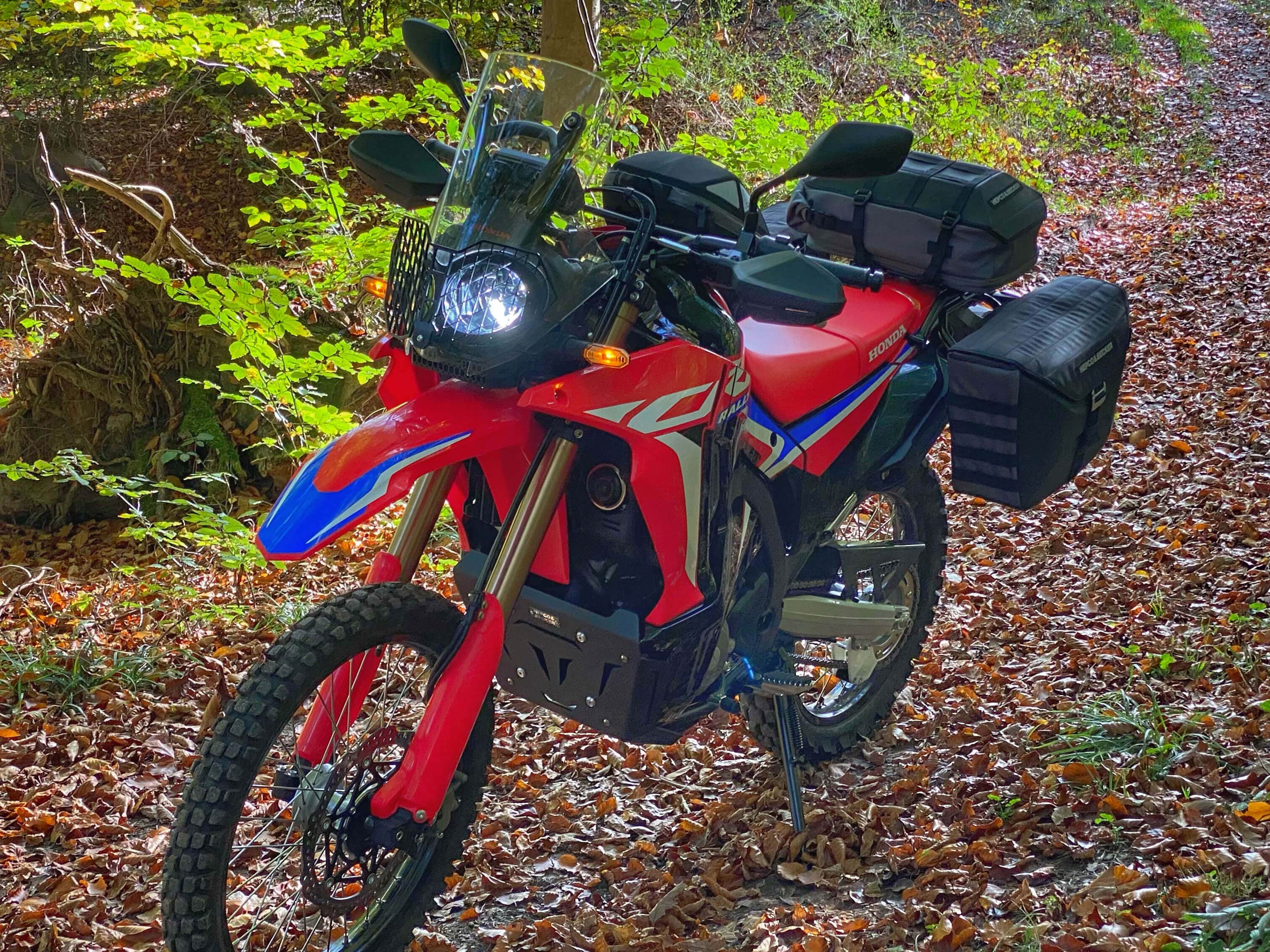Honda CRF 300 Rally 21- kryt motoru 8109535 00 01