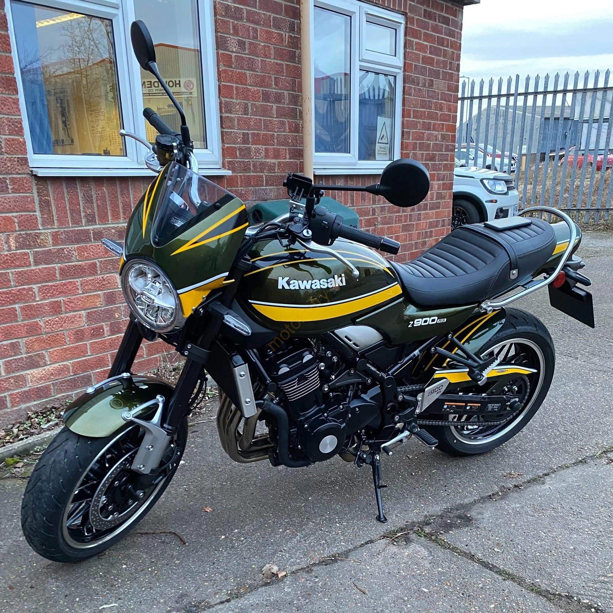 Kawasaki Z900RS 22- štít 23500K