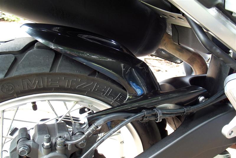 YAMAHA XT1200Z 2010- blatníček 072432B