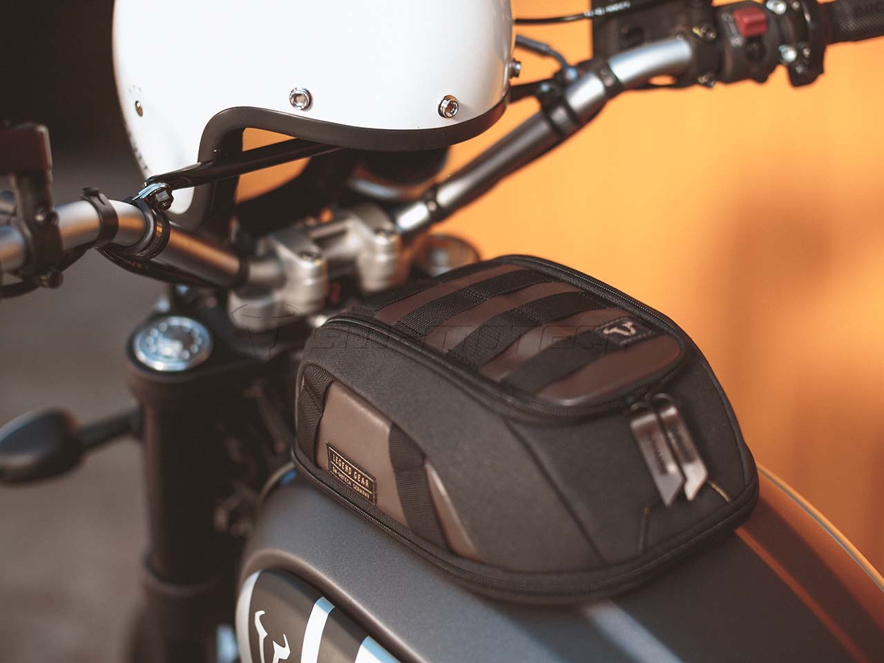Legend Gear Tank Bag LT1 3-5,5 L  BC.TRS.00.401.10000