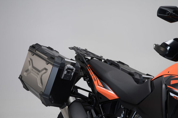 KTM 1050/1090/1190/1290 sada bočních kufrů Trax 45/37 KFT.04.333.70002/B