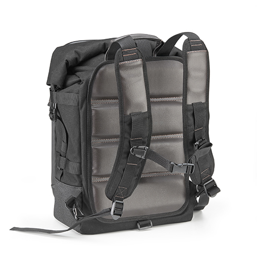 Givi CRM101 batoh/zadní moto brašna 18L.