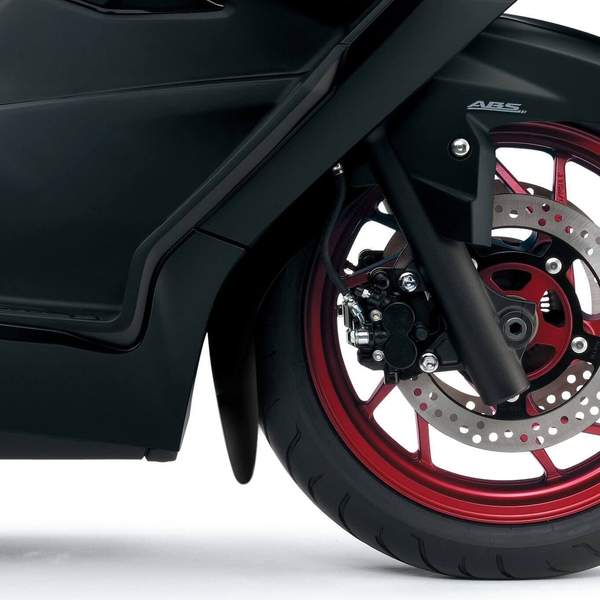 Suzuki Burgman 400 18-20 prodloužení blatníku 050500