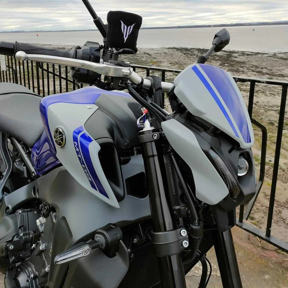 Yamaha MT-09 2021-2023 štítek 22160E