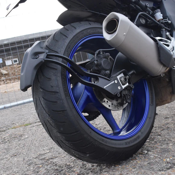 Yamaha MT-10 /SP 16- blatníček pod SPZ 085220M