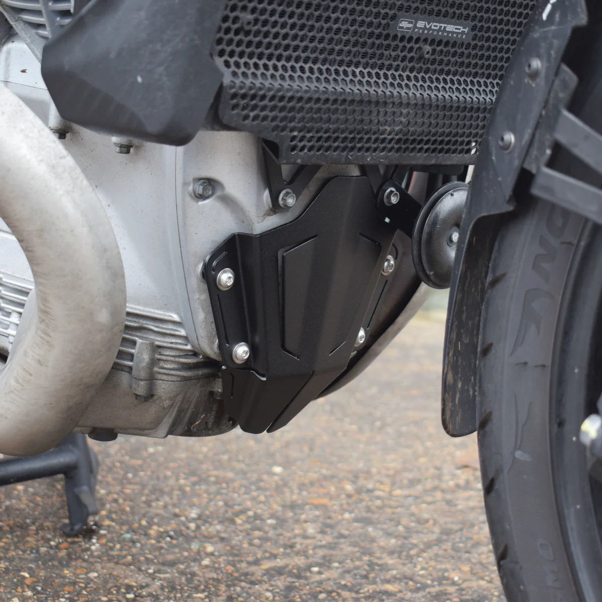 Moto Guzzi V100 Mandello / S 22- kryt motoru 38406M