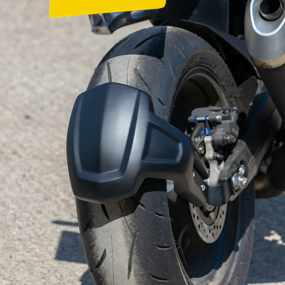 Honda CB 1000 Hornet 25- blatníček posd SPZ 085195M