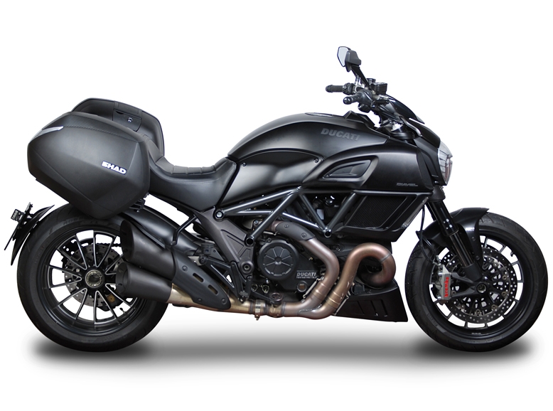 Ducati Diavel 1200 12-18 boční nosiče Shad 3P D0DV14IF