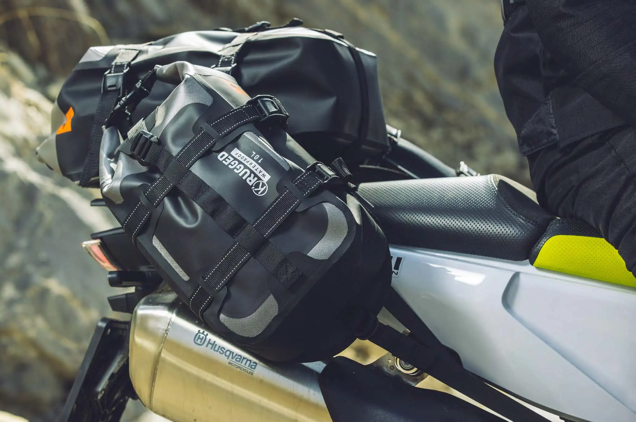 Kappa AV02 boční/zadní moto brašna 20L.