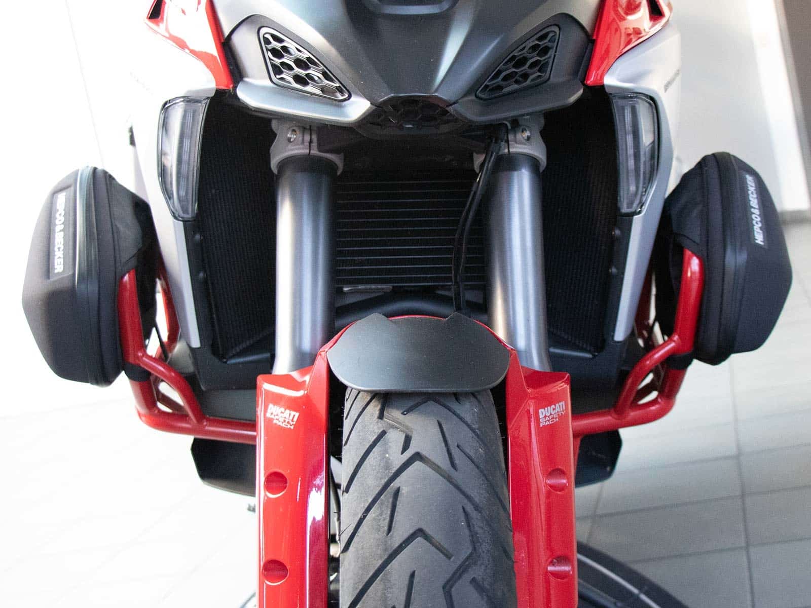 DUCATI MULTISTRADA V4 (2021-) tašky na padací rámy 640100 00 01