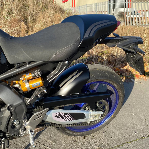 Yamaha MT-09 2021- kryt sedla 12416F