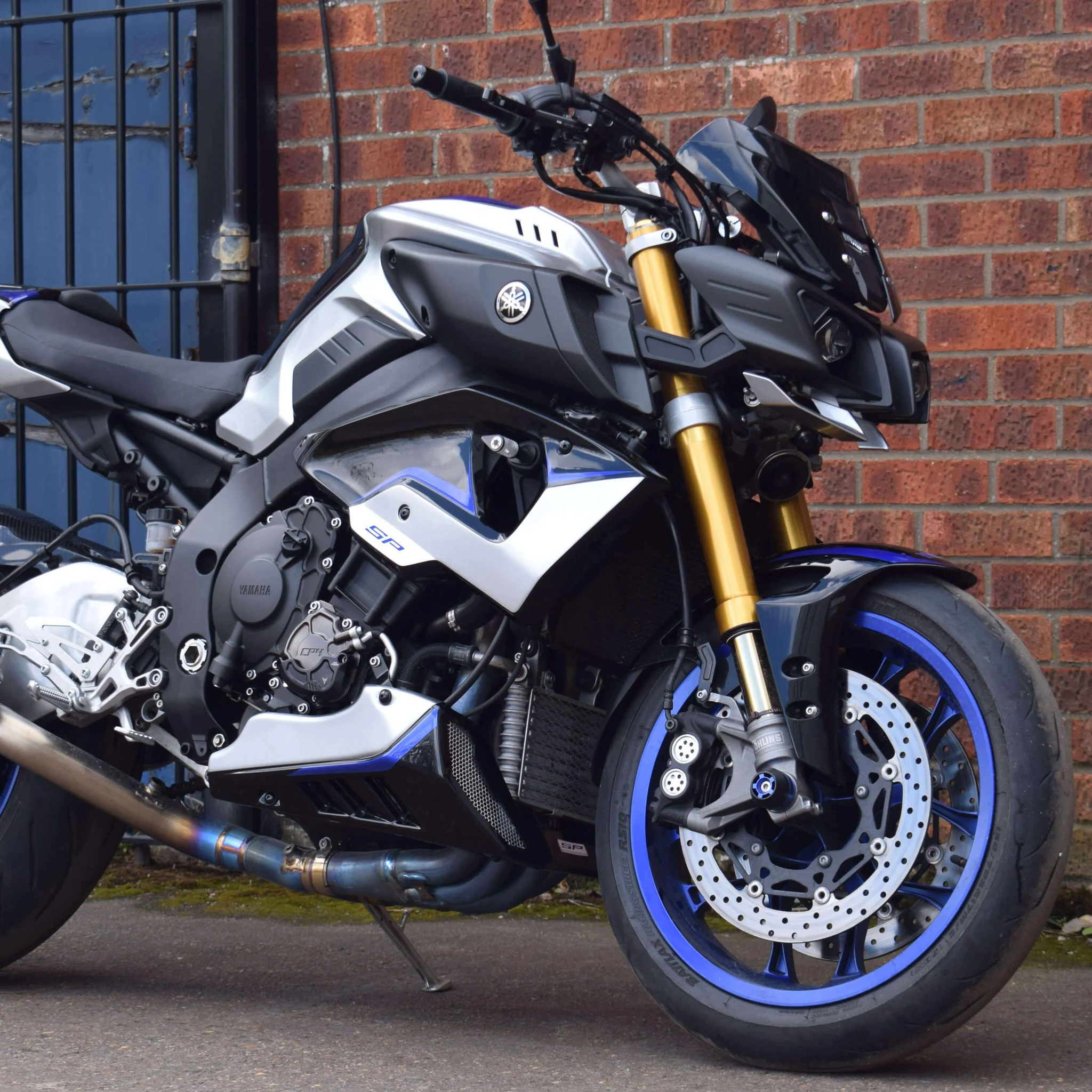 Yamaha MT-10 SP 17- klín pod motor 22155G