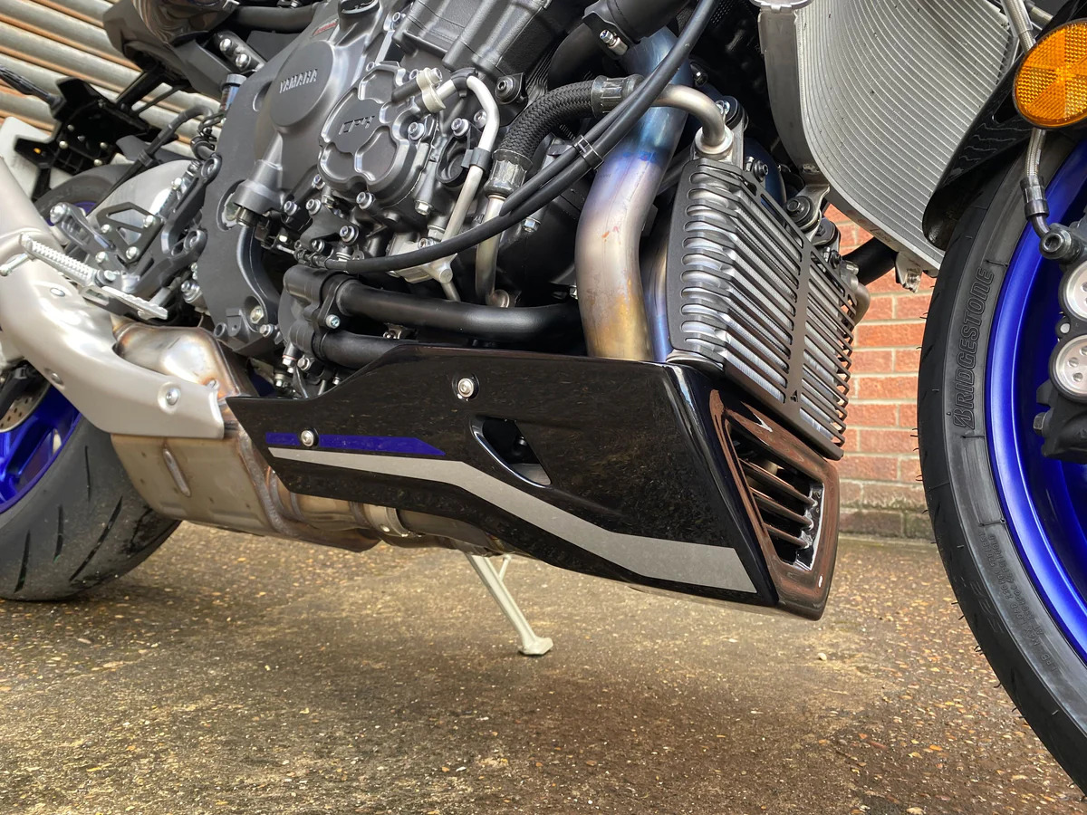 Yamaha MT-10 SP 16- klín pod motor 22170G