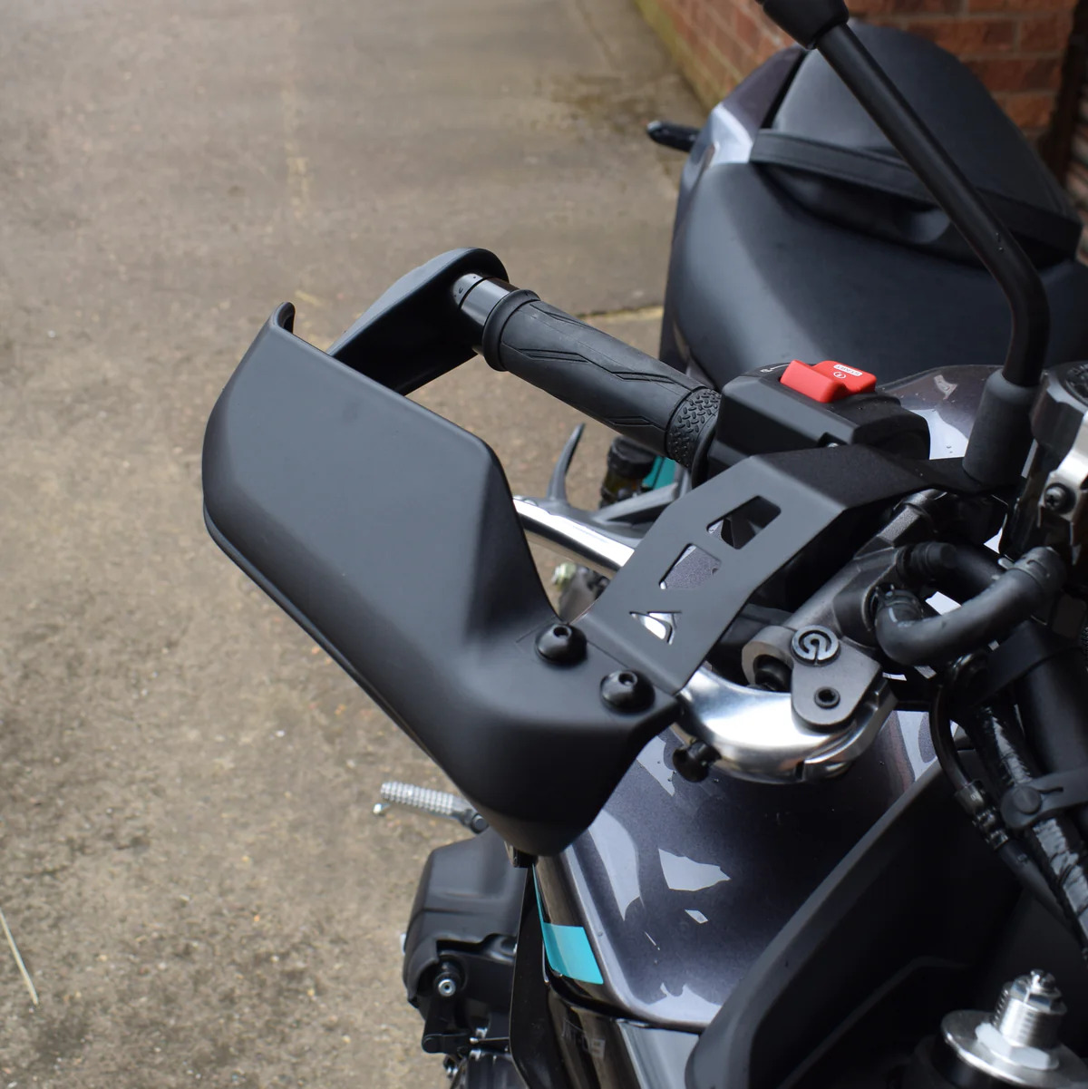 Yamaha MT-09/SP 24 chrániče rukou 30209M