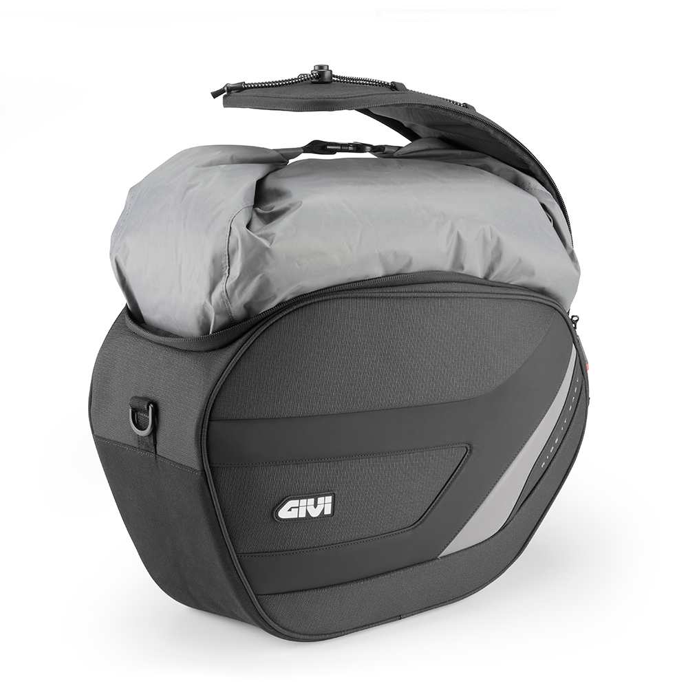 Givi EASY12R boční moto brašna 18L. pravý