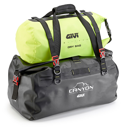 Givi GRT712B CANYON zadní moto brašna 40L.