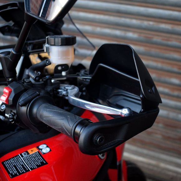 Yamaha Tracer 9 GT 21- zvýšení krytů páček 30202M
