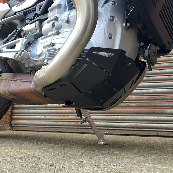 Moto Guzzi V100 Mandello/S  22- chránič pod motor 38405S