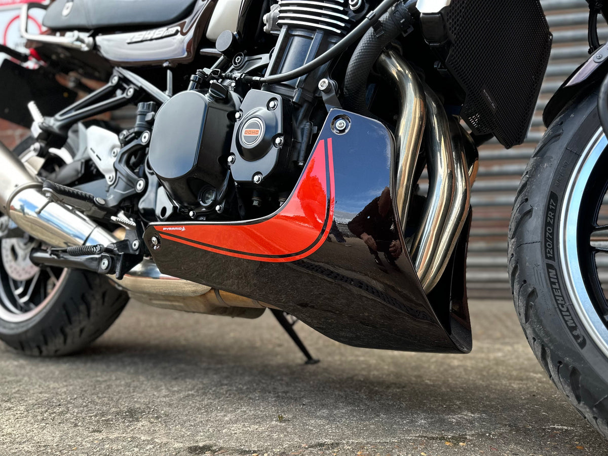 Kawasaki Z900RS 18-20 klín pod motor 23905E