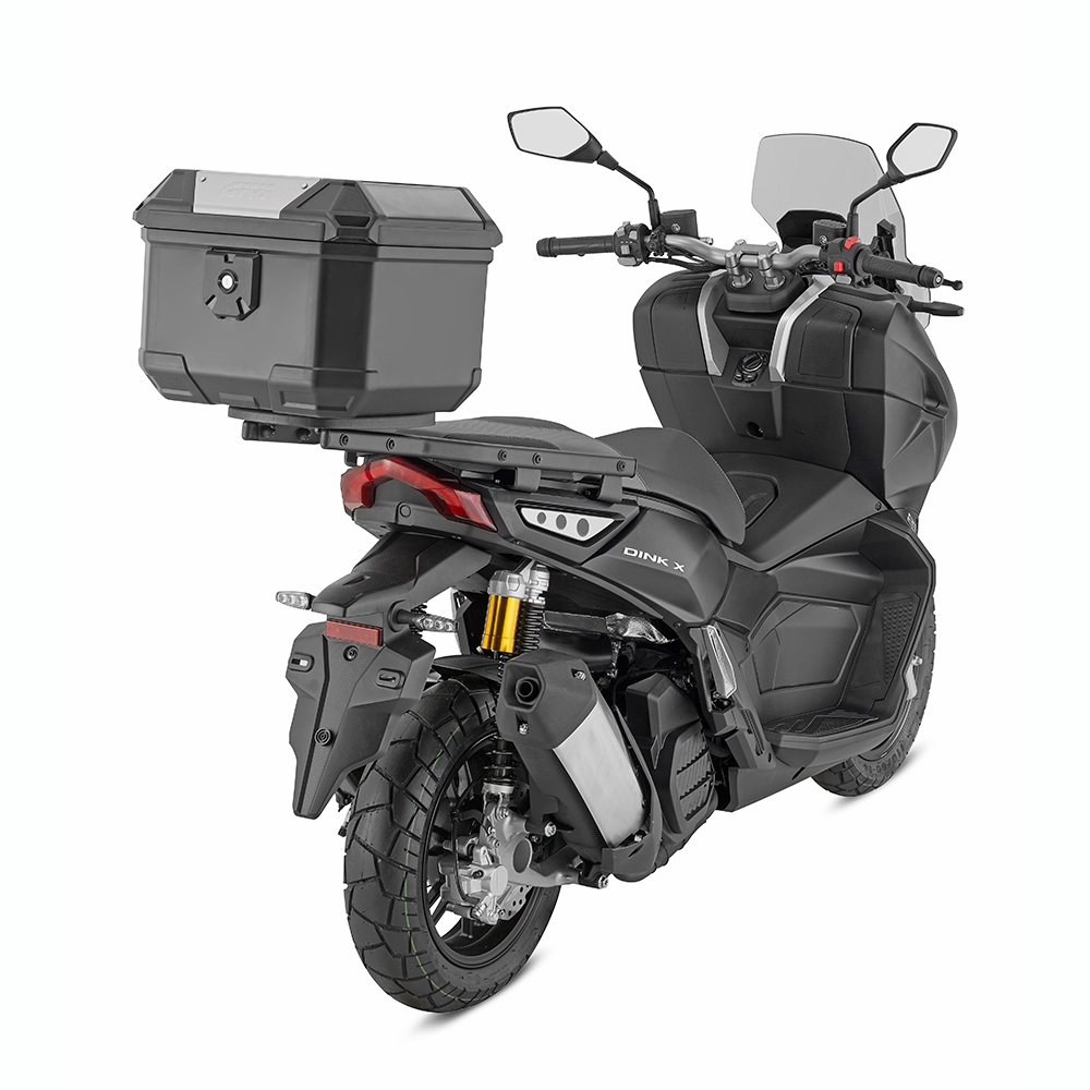 Givi B38N BERNINA Motokufr s plotnou 32L