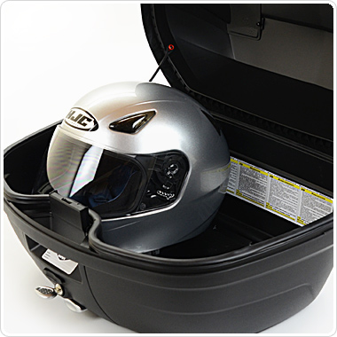 Givi B47NTML Blade TECH Motokufr s plotnou 47L