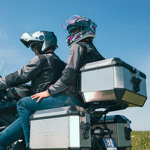 Givi ALA56A Hliníkový topcase kufr 56L